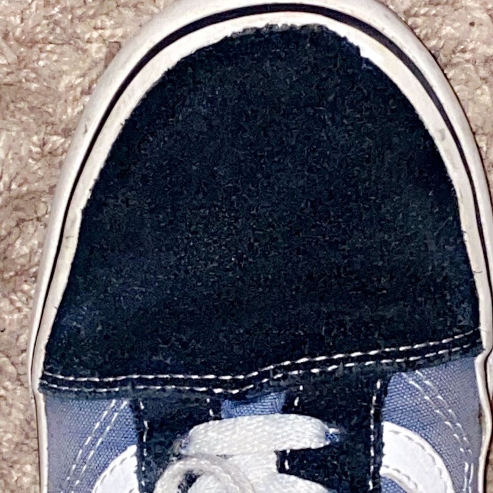 vans - Picture 4 of 4